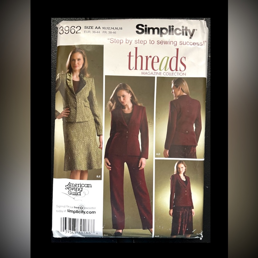 Vintage Assorted Sewing Patterns - Picture 5 of 6